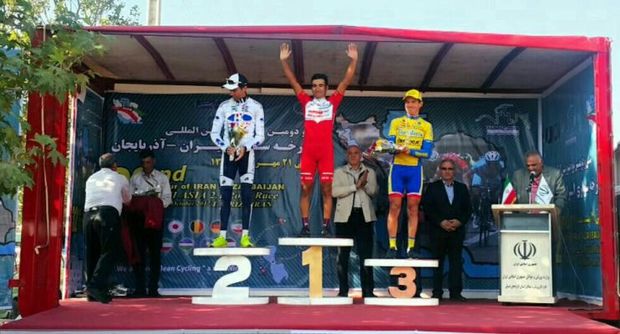 دوچرخه سوار تیم پیشگامان یزد فاتح مرحله چهارم تور آذربایجان شد