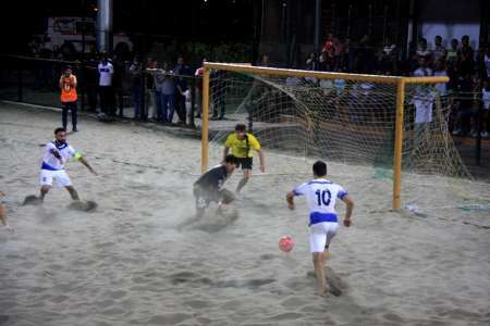 لیگ برتر فوتبال ساحلی ایفاسرام اردکان، شهید جهان نژادیان آبادان را شکست داد