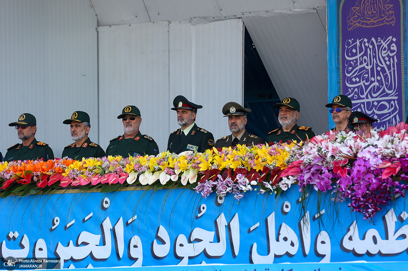 مراسم رژه روز ارتش در جوار حرم مطهر امام خمینی (س) -1