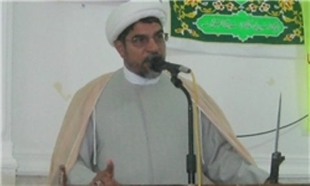 امام جمعه رودبار: اقتصاد مقاومتی تنها راه برون رفت از مشکلات است