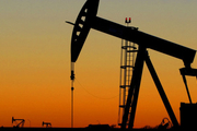 رشد تقاضای جهانی نفت خام ادامه دارد