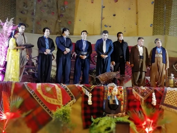 جشنواره منطقه‌ای هوره و سیاچه مانه در کامیاران برگزار شد
