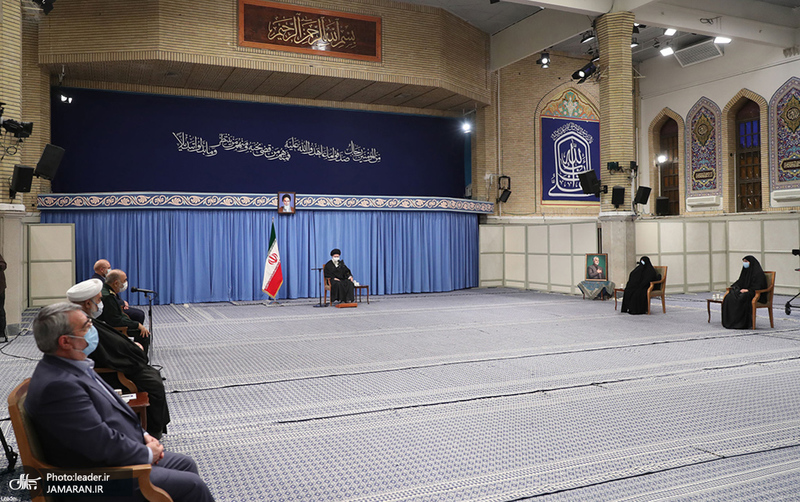دیدار خانواده شهید حاج قاسم سلیمانی و دست‌اندرکاران مراسم سالگرد ایشان با رهبر معظم انقلاب