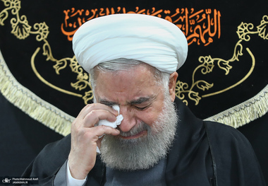 مراسم عزاداری حضرت اباعبدالله الحسین (ع) در دفتر حسن روحانی