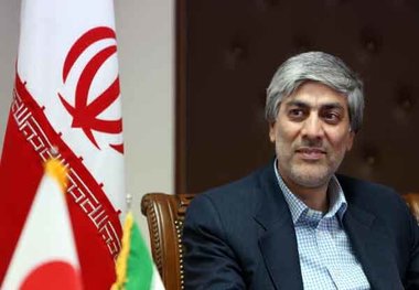 ثبت نام کیومرث هاشمی برای ریاست فدراسیون فوتبال / بهروان، رحیمی و شهریاری نواب رئیس پیشنهادی
