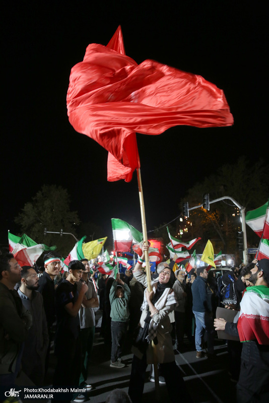 پنجاه و پنجمین شب اجتماع پر شور مردم در میدان تجریش