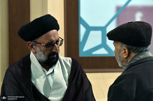 نشست مشترک مدیران فرهنگی آستان امام خمینی (س) با مدیران فرهنگی شهرداری تهران