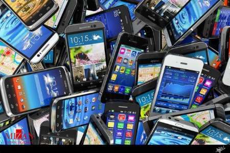محموله تلفن همراه قاچاق به ارزش 53 میلیارد در قزوین کشف شد