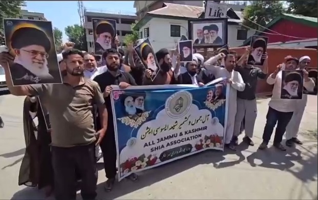 اعتراض علیه رسانه‌های هندی در کشمیر + فیلم