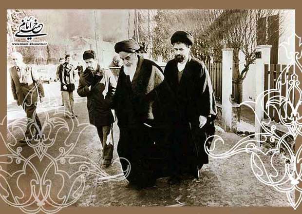 Imam Khomeini denounced world powers for violating rights of Iranian nation
