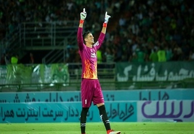 پیام نیازمند بالاتر از حامد لک قرار گرفت+عکس