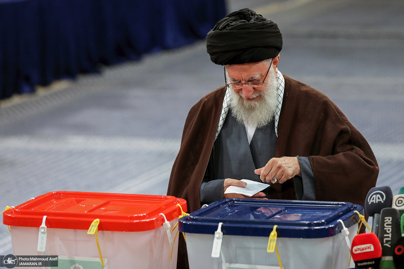  حضور رهبر انقلاب در انتخابات مجلس شورای اسلامی و مجلس خبرگان رهبری 