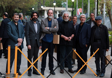 سوگواری اصحاب فرهنگ، هنر و رسانه به یاد رهبر شهید انقلاب