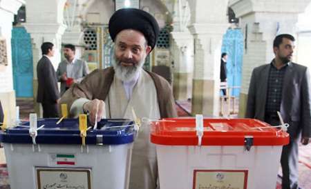 آیت الله حسینی بوشهری: حضور آگاهانه مردم در انتخابات تجلی مردم سالاری دینی است