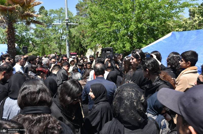 مراسم چهلمین روز درگذشت حمید هیراد در بهشت زهرا