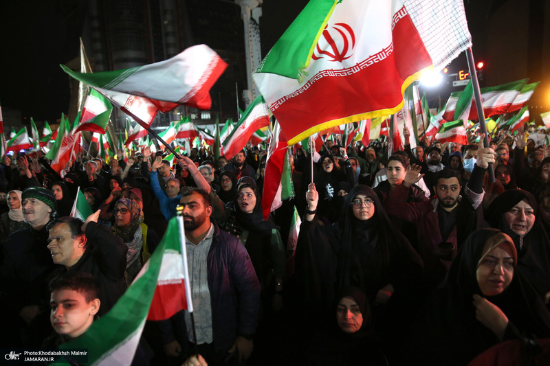 چهل و چهارمین شب اجتماع پرشور مردم در صادقیه