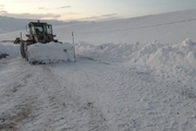 برف راه‌های روستایی مانه و سملقان را بست