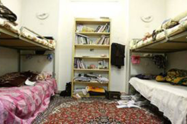 خوابگاه دختران علوم پزشکی زنجان به داخل شهر منتقل نشده است
