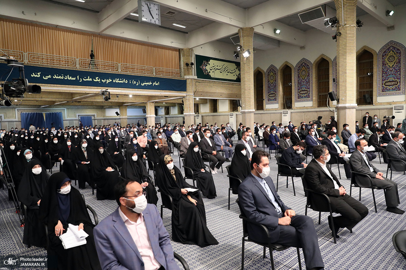 دیدار جمعی از دانشجویان با رهبر معظم انقلاب