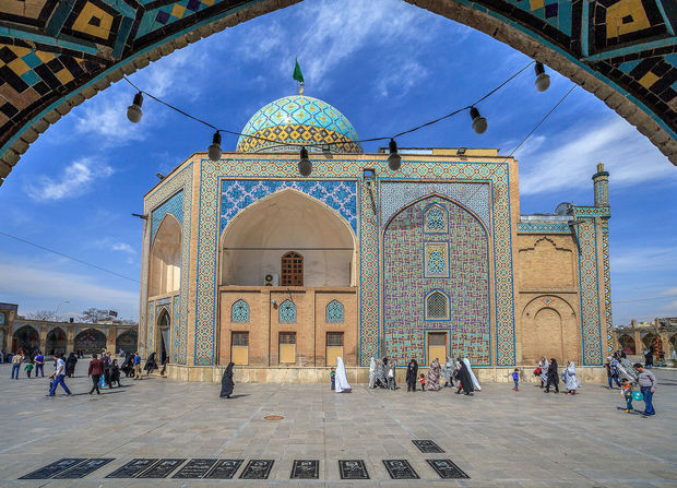 همه دستگاه ها در ساماندهی امامزاده حسین(ع) قزوین کوتاهی کرده اند