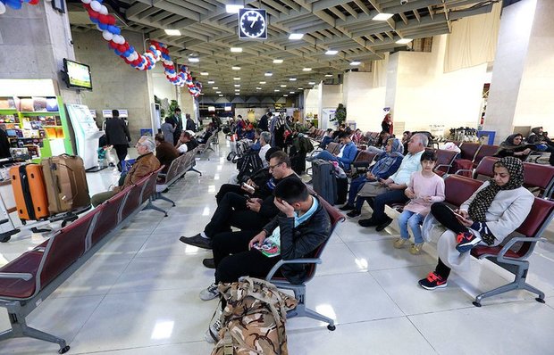 سه مدیر در فرودگاه آبادان با دستور وزیر از مقام خود عزل شدند