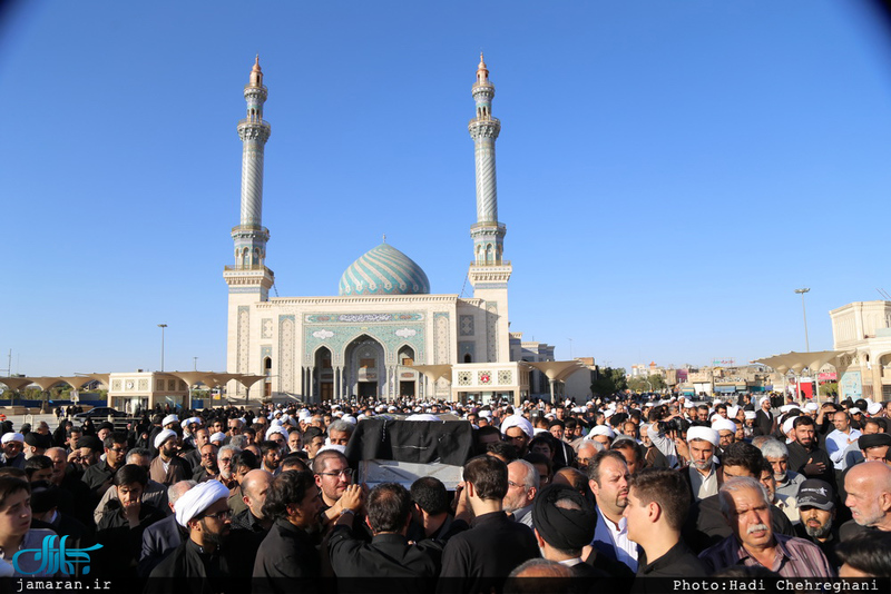 تشییع و خاکسپاری آیت الله روح الله شاه آبادی(ره)