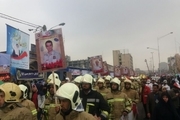  آتش‌نشانان در راهپیمایی 22 بهمن با لباس خدمت حاضر شدند 