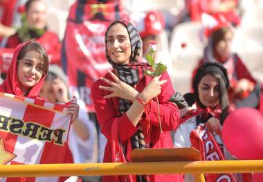 تماشاگران زن در بازی پرسپولیس؟ فعلا نه!