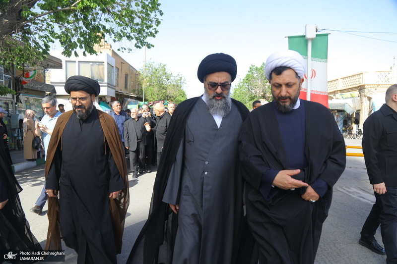 مراسم تشییع آیت الله موسوی تبریزی (ره)