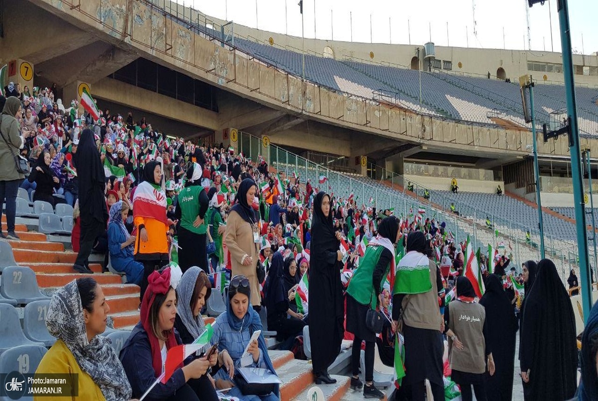 نامه جدید فیفا به ایران درباره بانوان/ آنها از فصل آینده باید بتوانند در ورزشگاه باشند