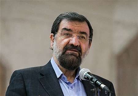 محسن رضایی: هجمه اقتصادی دشمن را باید با روحیه انقلابی و ولایی پاسخ داد