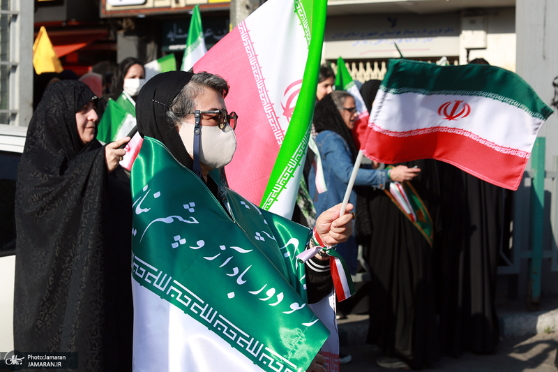 راهپیمایی دختران «جان‌فدای ایران» -۱