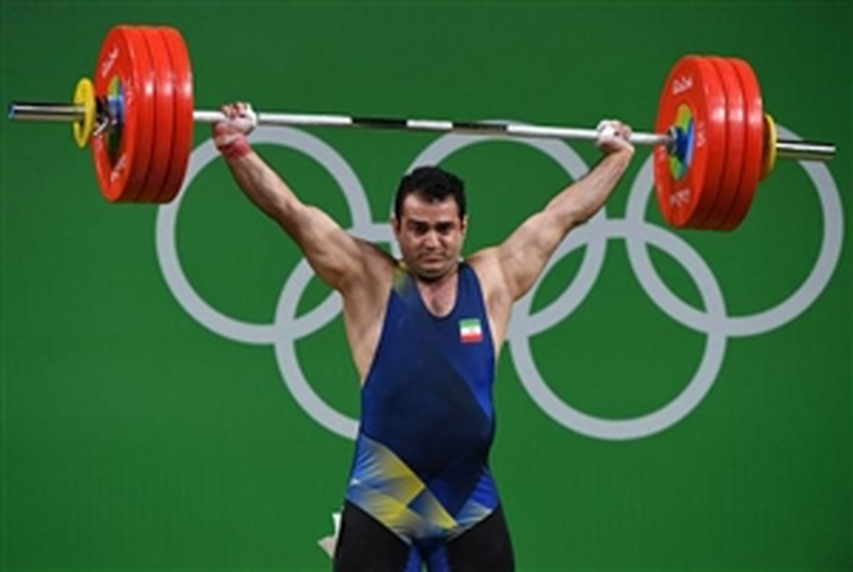 مرادی: آقای روحانی نیم‌نگاهی هم به قهرمانان المپیک داشته باشید