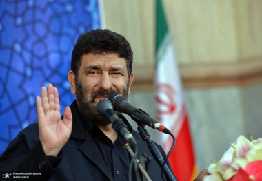 سعید حدادیان، امشب: ظریف امروز تلویحا عذرخواهی کرد/ برایش چوب را که برداری، کافی است/ بعضی‌ها می گویند دوقطبی نکنید، اصلا اینها عددی نیستند/ من سعیدم! هرکس خنجر بر پشت سید مجید موسوی بزند، خنجر را در دهانش میکنم/ دستگاه قضائی ورود کند