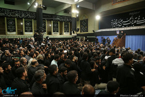 آخرین شب مراسم عزاداری حضرت اباعبدالله الحسین(ع) با حضور رهبر معظم انقلاب