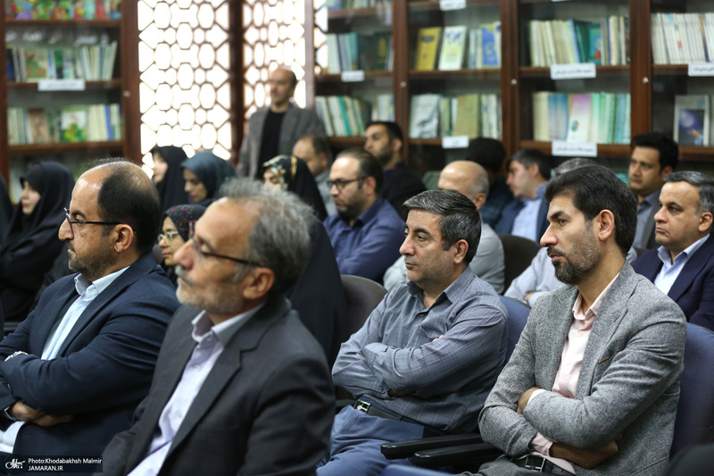 دیدار کارکنان موسسه تنظیم و نشر آثار امام خمینی (س) با حجت الاسلام و المسلمین علی کمساری