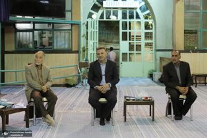دیدار خیرین مدرسه ساز شهر تهران با سید حسن خمینی