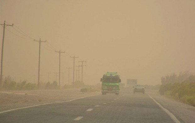 هواشناسی: باد شدید و گرد و خاک استان سمنان را فرا می گیرد