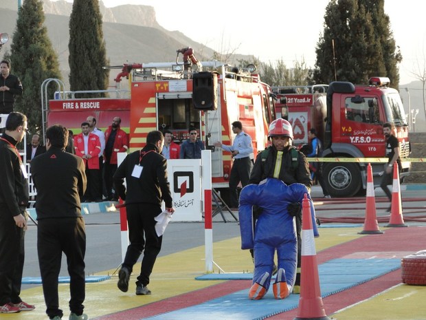 المپیاد ورزشی آتش نشانان کشور در یزد آغاز شد