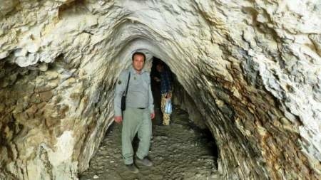 کشف غار جدید در منطقه آب زر اندیکا خوزستان