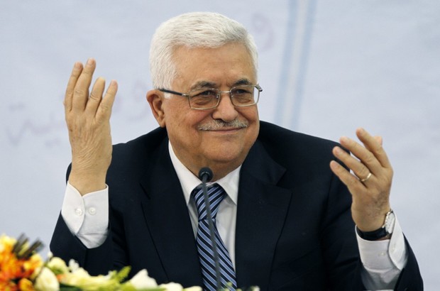 عباس برای تعیین جانشین خودش تلاش می‌کند