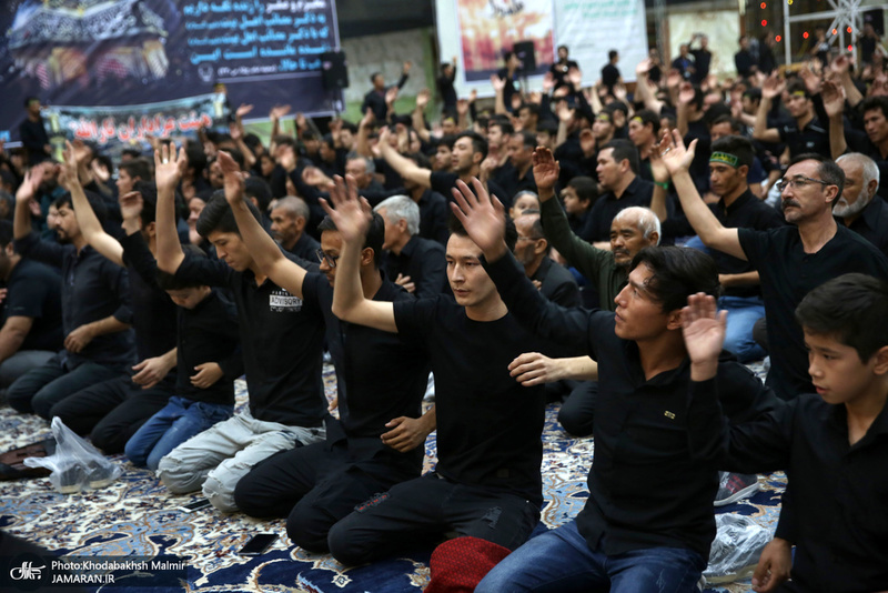 مراسم شب عاشورا در حرم مطهر امام خمینی (س)