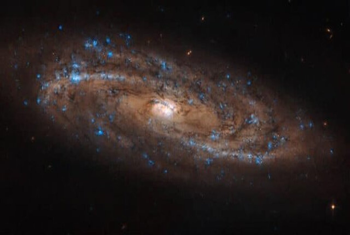تصویری از یک کهکشان مارپیچ به ثبت رسید