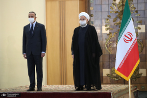 استقبال رسمی روحانی از نخست وزیر عراق