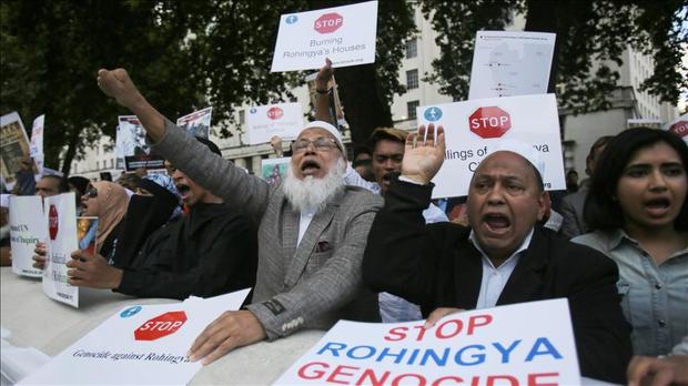 فریاد «نسل کشی روهینگیا را متوقف کنید» در قلب لندن+ عکس