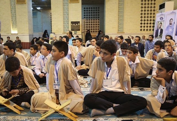 مسابقات قرآنی دانش آموزان در همدان آغاز شد
