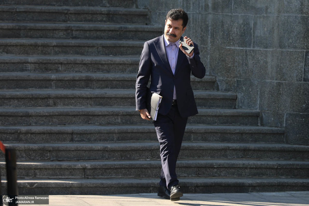 پیام معاون رییس جمهور به مناسبت ۱۸ فروردین «روز جهانی بهداشت»/ حسین زاده: هنوز چالش‌های زیادی در مناطق محروم وجود دارد که نیازمند توجه و اقدام فوری است/ بهداشت و درمان در استان های کم برخوردار به ویژه مرزنشین در اولویت قرار بگیرد