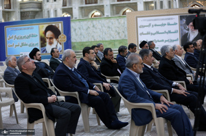 تجدید میثاق رئیس جمهور و اعضای دولت با آرمان های حضرت امام خمینی (س)