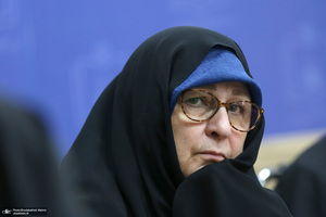 اولین نشست : زن در اندیشه دینی فلسفی امام خمینی (س)