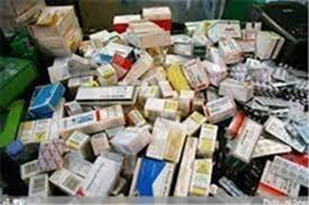 2000 قلم کالاهای قاچاق سلامت محور در خمین کشف شد